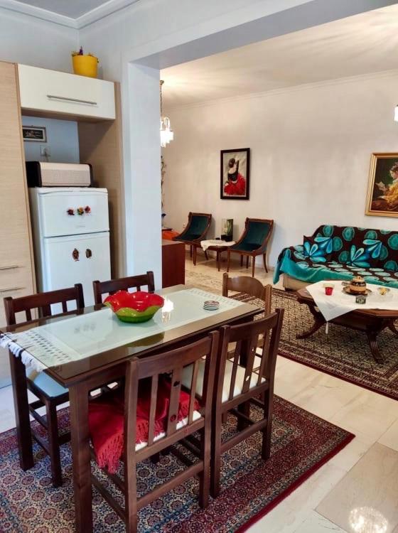Marys House , Lovely 2-Bedroom Apartment Thessalonique Extérieur photo