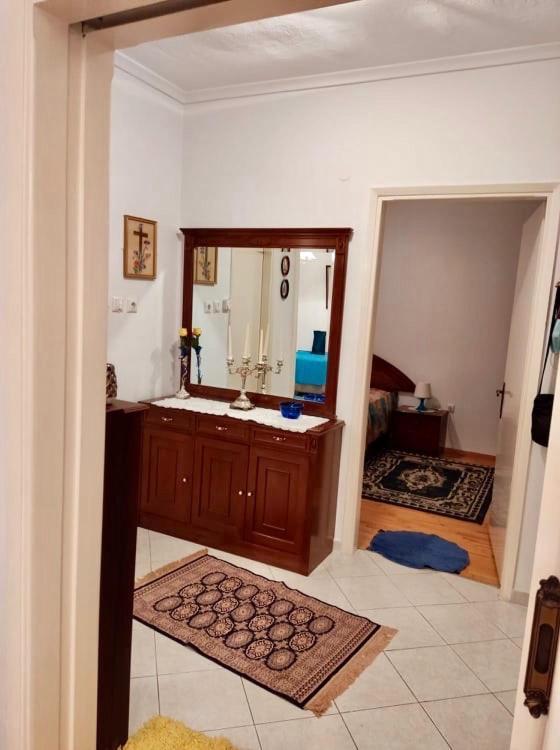 Marys House , Lovely 2-Bedroom Apartment Thessalonique Extérieur photo